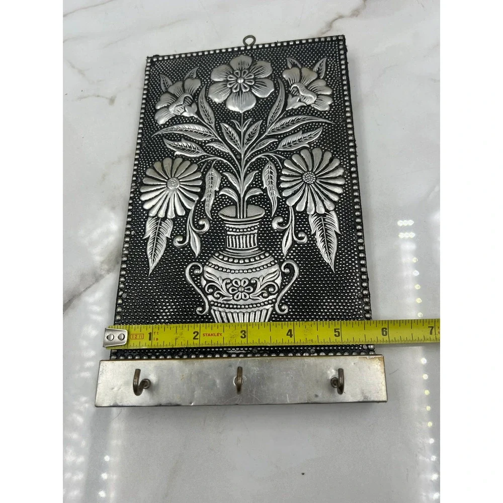 VTG Silver Tone Repousse Floral Vase Key Holder Wall Mounted 3 Hook Organizer
